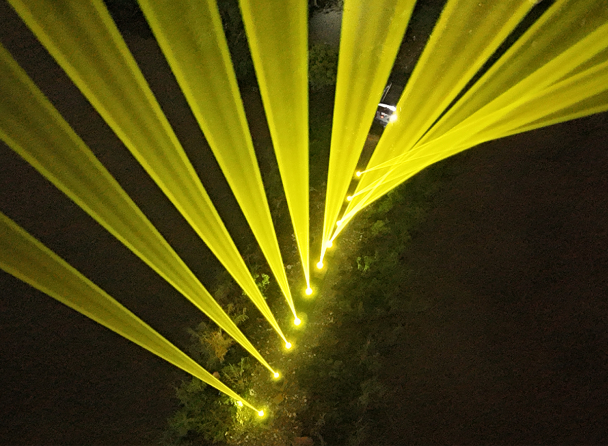 Outdoor Waterproof Laser Beam Moving Head Light 1 Wasserdichtes Laserstrahl-Moving-Head-Licht für den Außenbereich 1